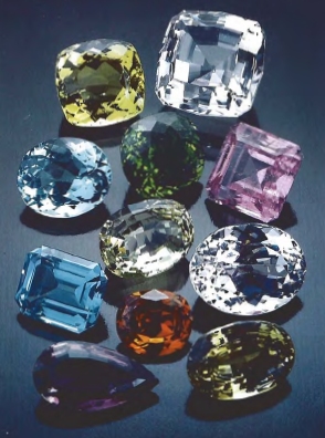 GIA Gemstone Photo